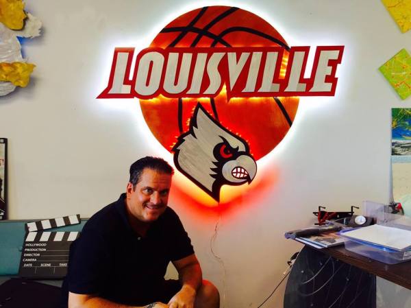 led louisville cardinals basketball