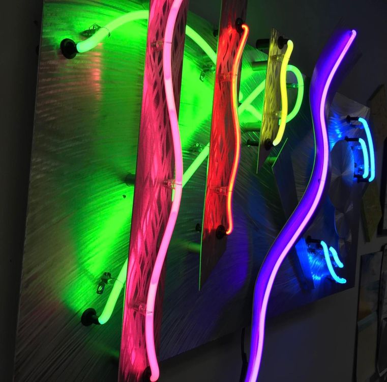 neon art and neon sculptures