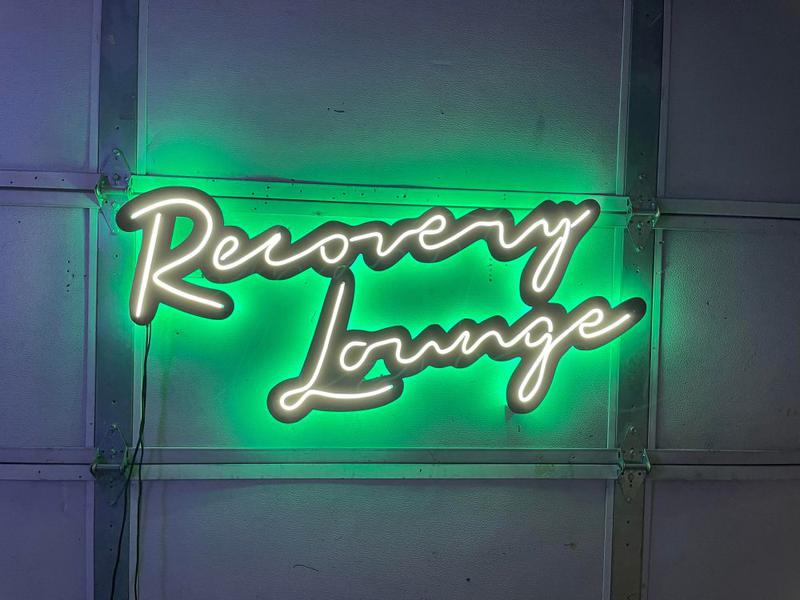 Led neon sign with color changing LED